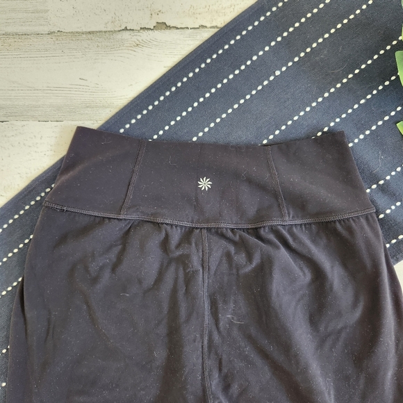 Athleta Elation Pant Tapered Leg Black Size XS - Picture 2 of 9